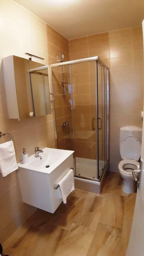 Relax Apartamento Starigrad Paklenica Exterior foto