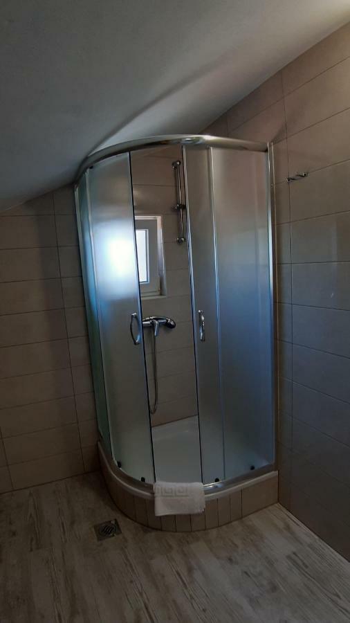 Relax Apartamento Starigrad Paklenica Exterior foto