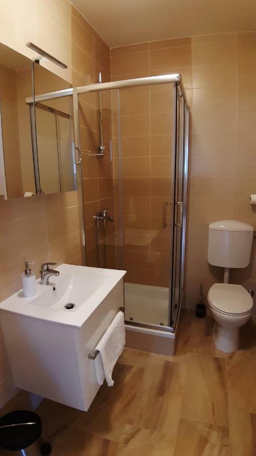 Relax Apartamento Starigrad Paklenica Exterior foto