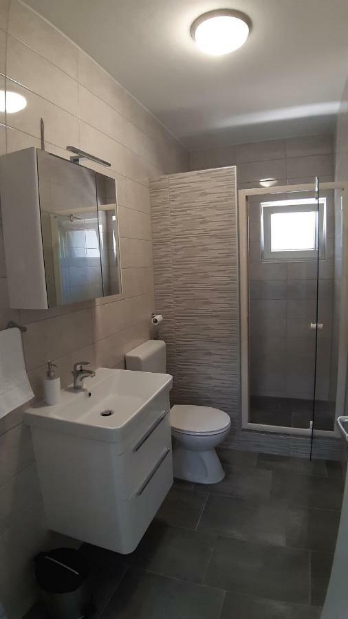 Relax Apartamento Starigrad Paklenica Exterior foto