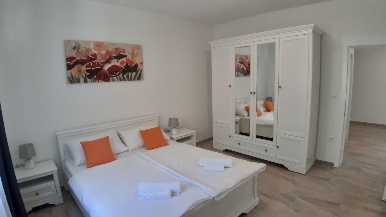 Relax Apartamento Starigrad Paklenica Exterior foto